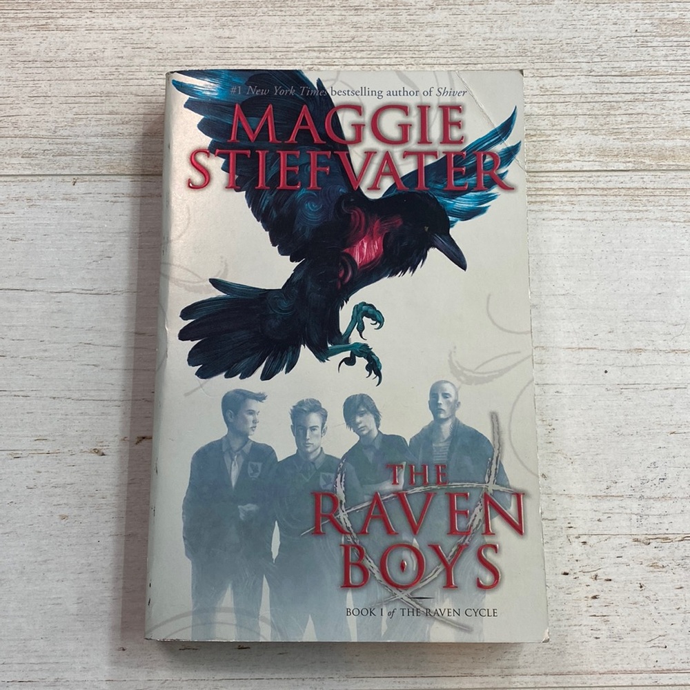 The Raven Boys Book 1 of The Raven Cycle by Maggie Stiefvater